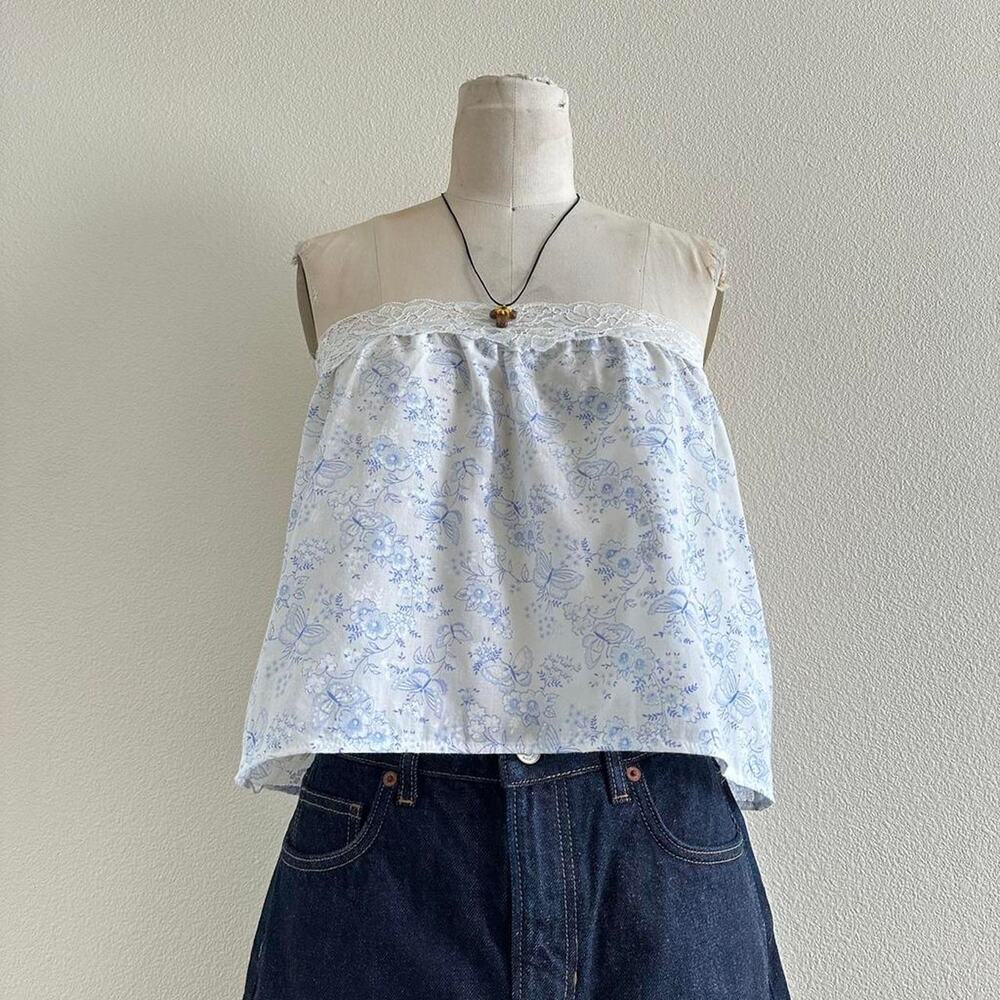 handmade white blue floral cotton-lace tube top